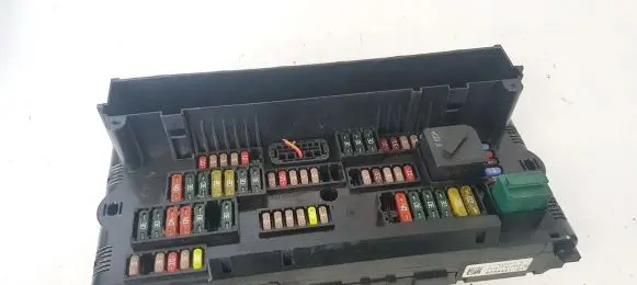 BMW 5 GT F07 Fuse box set 923442101 9234421-01