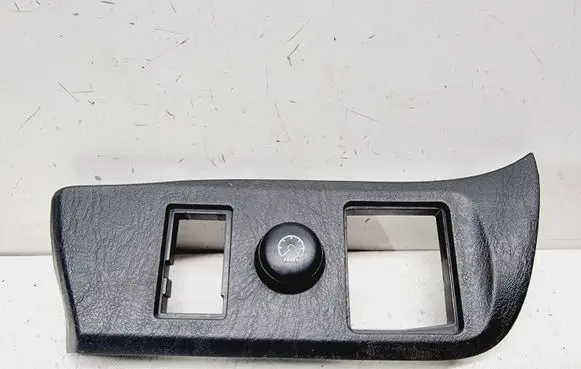 Toyota RAV 4 (XA20) Interior lighting switch 5544642010 8411942010 8411844010