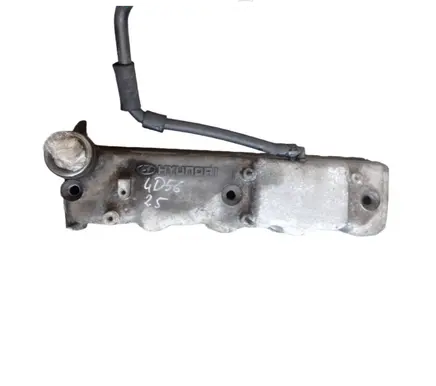 Hyundai H-100 Rocker cam cover 