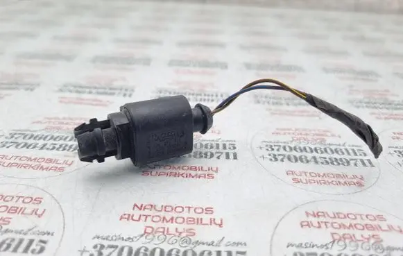 Volkswagen PASSAT B6 Outside/exterior temperature sensor 1J0973702