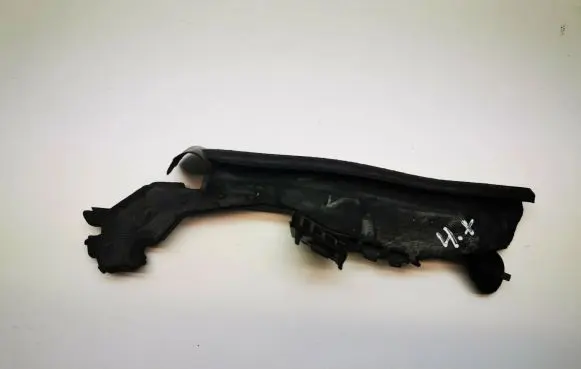 Mercedes-Benz S W221 Other engine bay part A2218320098