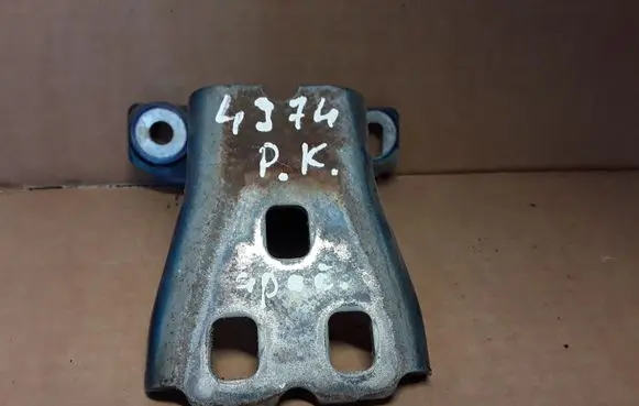 Jeep Grand Cherokee (WK) Front door lower hinge 55394220AA 85574F 870GD5H