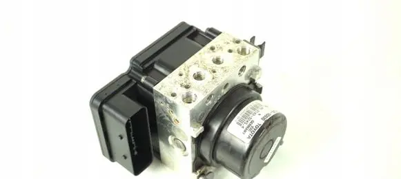 Toyota Yaris ABS Pump 44540-0D030 89541-0D270
