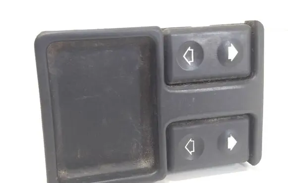 BMW 5 E34 Electric window control switch 1374491