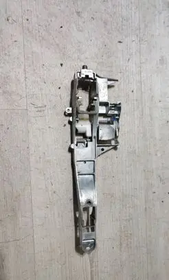 Peugeot 2008 I Front door exterior handle/bracket 