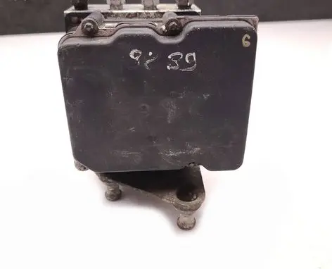 Mercedes-Benz Sprinter W906 ABS Pump A0004468289 648L1040906
