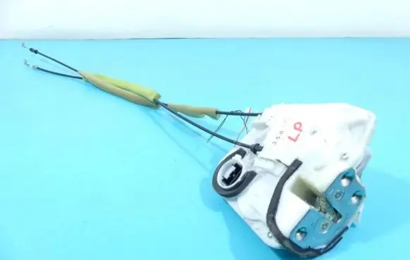 Mazda 6 Front door lock IMPRK1315930