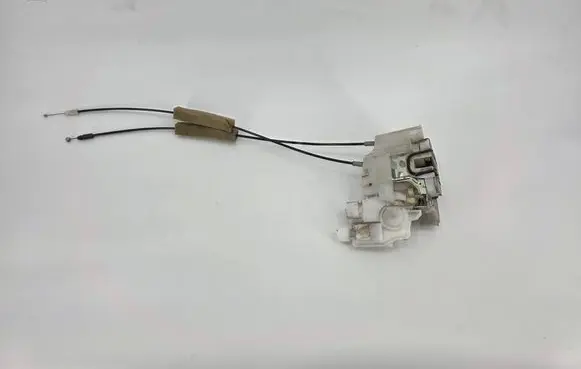 Subaru Legacy Front door lock 