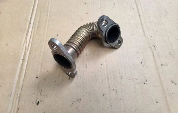 Volvo XC60 EGR valve line/pipe/hose 31338533