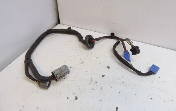 Fiat Sedici Wires (starter motor) 36615-79J10