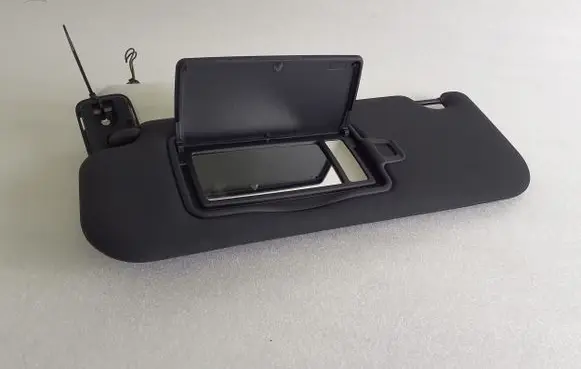 Sun visor