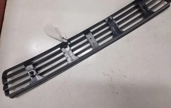 Audi A4 S4 B5 8D Front bumper lower grill
