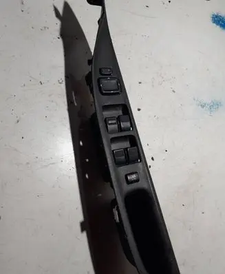 Mazda 6 Electric window control switch GJ6A684L6