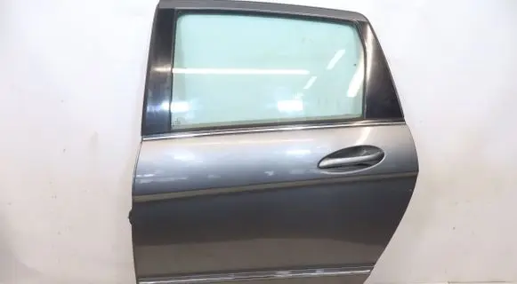 Mercedes-Benz B W245 Rear door 