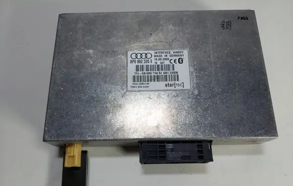 Audi A4 S4 B7 8E 8H Bluetooth control unit module 8P0862335E