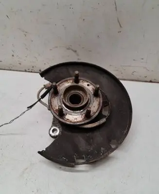 Opel Astra J Front wheel hub spindle knuckle 10504