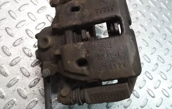 Mitsubishi Colt Front brake caliper 5498311 U2052K 323251545
