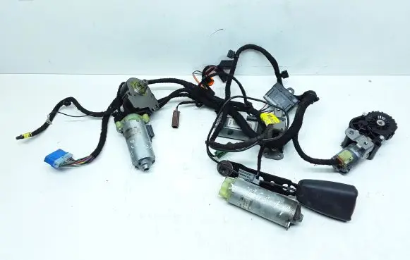 Volvo XC60 Seat adjustment motor 0130002531 0130002525 30761808