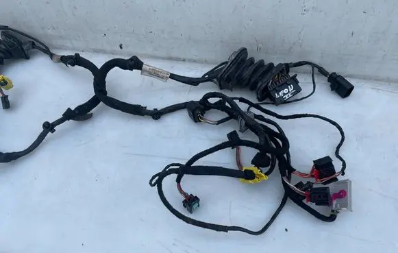 Seat Leon (1P) Front door wiring loom 1p1971120