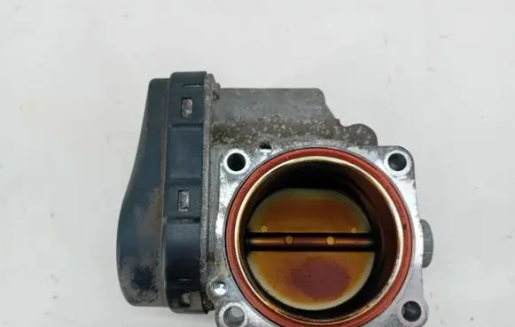 BMW 3 E46 Throttle body valve 