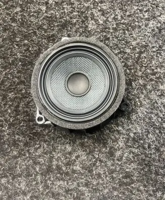 BMW X5 F15 Front door speaker 9286368
