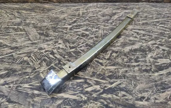 Mercedes-Benz SL R107 Front door windshield rail 