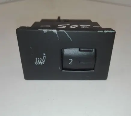 Volkswagen Touareg I Seat heating switch 7L6963570B 7L6963564 7L6963564A