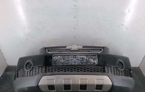 Chevrolet Captiva Front bumper 19U
