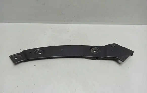 Radiator support slam panel bracket