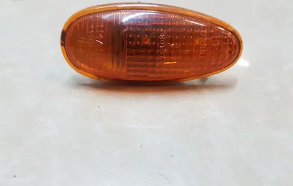 Mitsubishi Pajero Sport I Front fender indicator light
