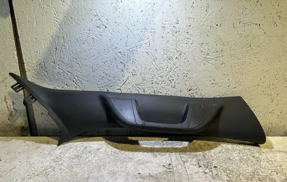 Ram 1500 (A) pillar trim 6BN47TRMA