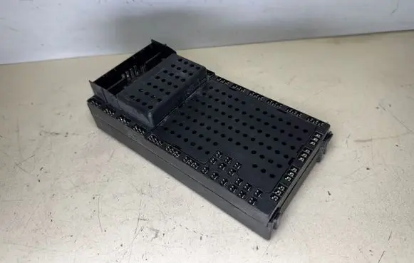 Volvo XC90 Comfort/convenience module 08696040 08696098 03W355