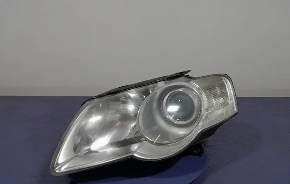 Volkswagen PASSAT B6 Headlight/headlamp 3C0941005AB