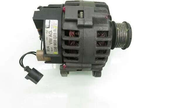 Volkswagen Golf IV Generator/alternator 038903023R