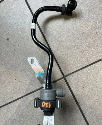 BMW X5 E70 Turbo solenoid valve 7619298