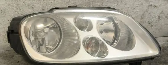 Volkswagen Touran I Headlight/headlamp 1T0941006D