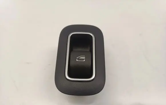 Mercedes-Benz CLA C118 X118 Electric window control switch A1777203502