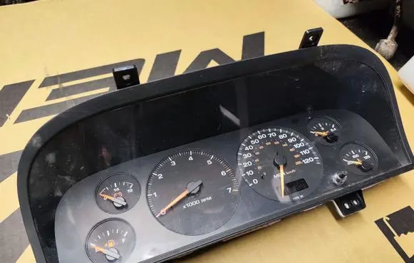 Jeep Grand Cherokee (WJ) Speedometer (instrument cluster) 56042077AC