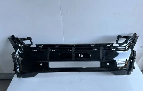 Mitsubishi Outlander Front bumper upper radiator grill 