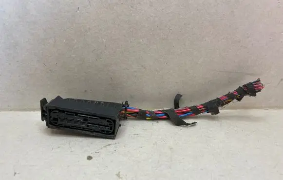 BMW 5 F10 F11 Handbrake wiring loom/harness 16707351 1670731A
