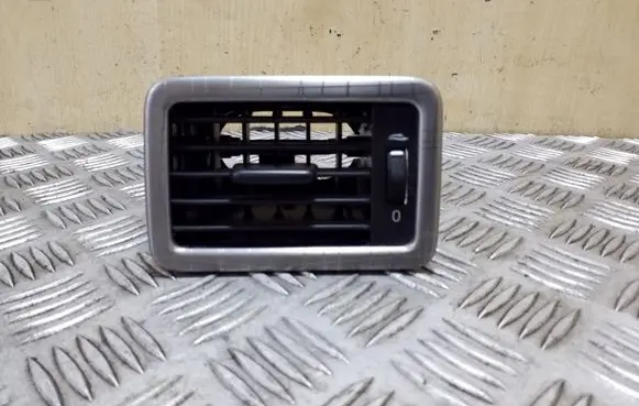 Volvo XC70 Dashboard side air vent grill/cover trim 30755184