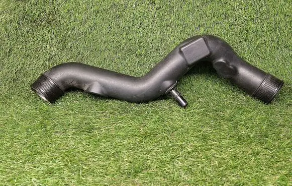 Ford Fusion II Intercooler hose/pipe R7N6A