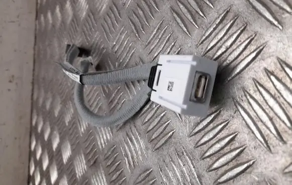 Hyundai IONIQ 6 USB socket connector 96120KL000