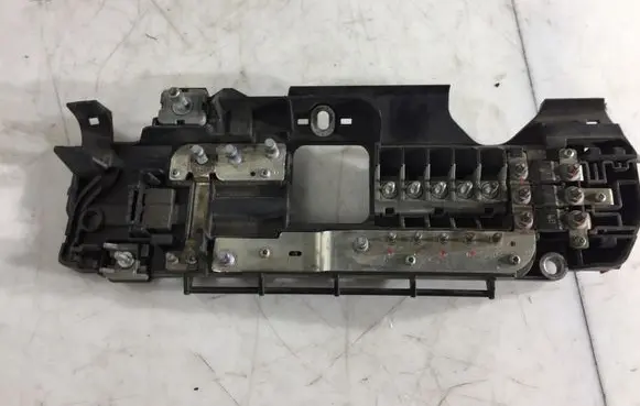 Ford Transit Fuse module 6C1T14A067