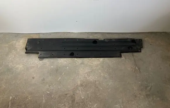 Toyota Prius (XW20) Engine splash shield/under tray 5816647010 690N F866