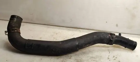 Lexus IS 220D-250-350 Engine coolant pipe/hose 1657726010