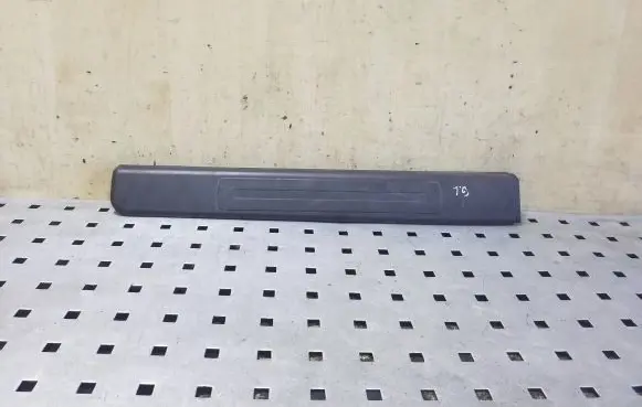 Audi A3 S3 8P Rear sill trim cover 8P4853557C