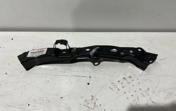 Toyota Auris E180 Headlight/headlamp mounting bracket 5310802010