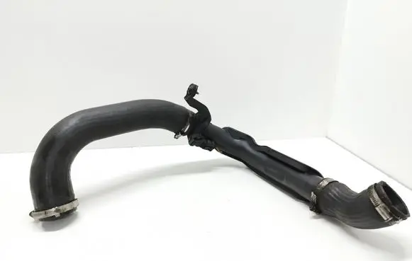 Audi Q3 8U Intercooler hose/pipe 1K0145770AE