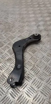 Toyota RAV 4 (XA50) Rear control arm
